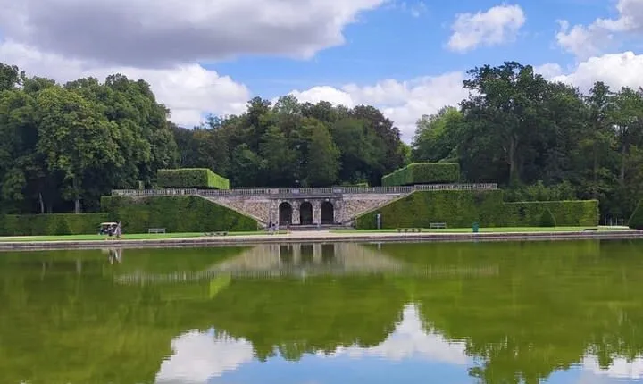 Private tour of the Great Christmas of Vaux le Vicomte and Fontainebleau