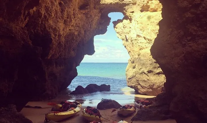 Kayak Tour to Ponta da Piedade Caves in Lagos