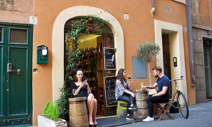 Private Wine Tasting in Rome with Delectable Meats and Cheeses