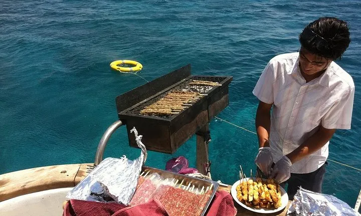 Orange bay Island and Parasailing, Snorkeling, & Water Sports, Lunch - Hurghada