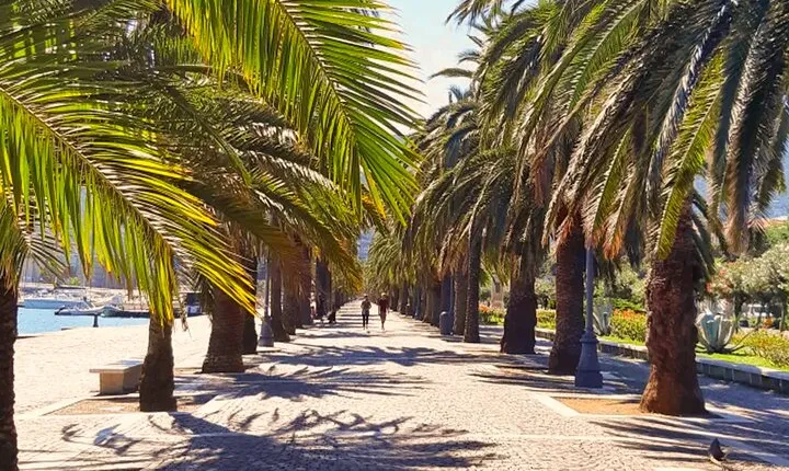 La Spezia-MusikWalk - 3 h City-Walk with Italian Inspired Music