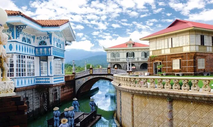 Bataan Tour in Las Casas Filipinas de Acuzar