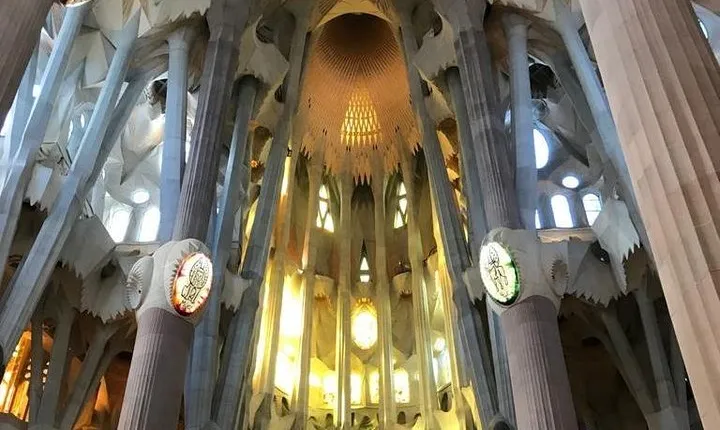 Skip The Line : La Sagrada Familia Guided Tour
