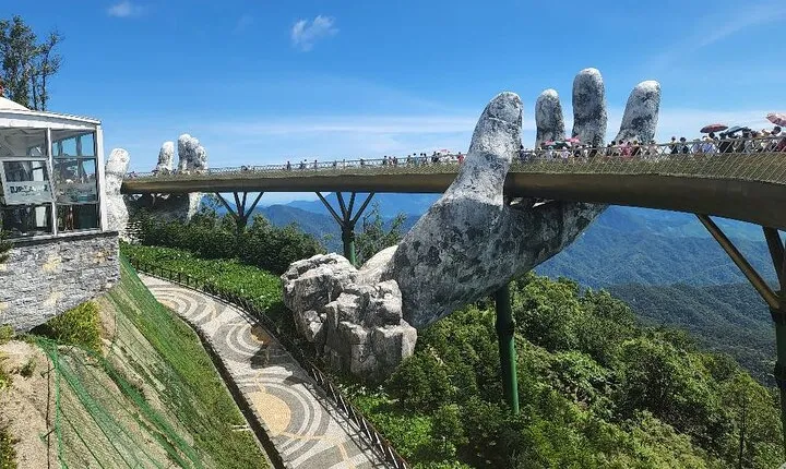 Golden Bridge Ba Na Hills & Da Nang City Private Guided Tour