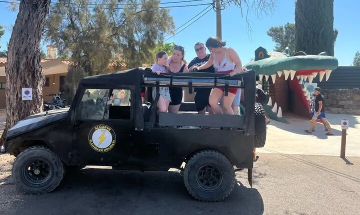 Albufeira Safari w/ Krazy World Visit, Bones & Animals