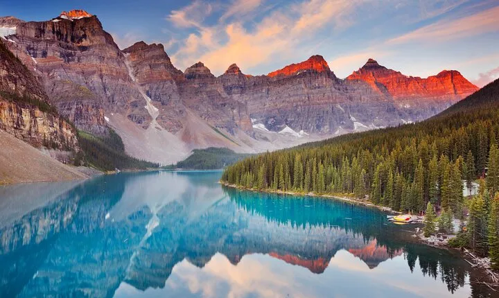 Sunrise Tour Moraine Lake Lake Louise from Banff