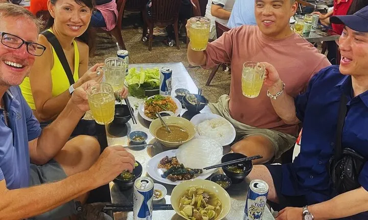Saigon Authentic Food Walking Tour with Less Tourist People