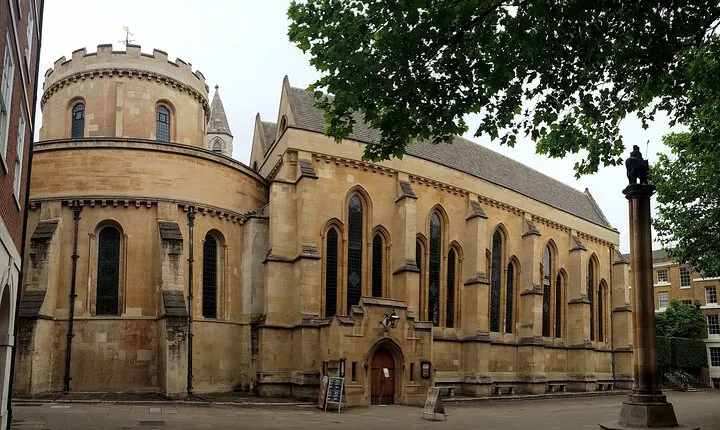 Turmoil, Templars & Oliver Twist London's Squalor and Splendour