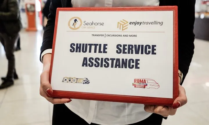Shared shuttle service from Naples Airport to Praiano