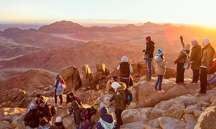 Full-Day Tour Mount Sinai Hike and St Catharine's Monastery 