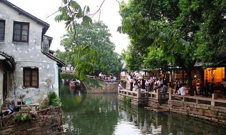 Private Suzhou Garden and Water Town Highlight Trip