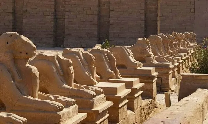 4 Days 3 Nights Nile Cruise Trip From Luxor to Aswan