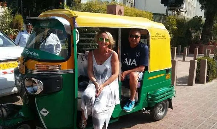 Taj Mahal and Agra Fort Tour by Tuk-Tuk from Agra