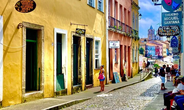 Full-Day Historic Private City Tour of Salvador with Lunch