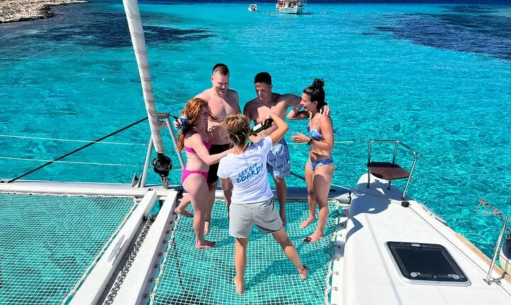 Catamaran Semi Cruise Paros Antiparos includes Food and Drinks