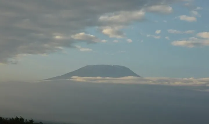 4 Days Safari to Amboseli N/P, Tsavo East N/P.