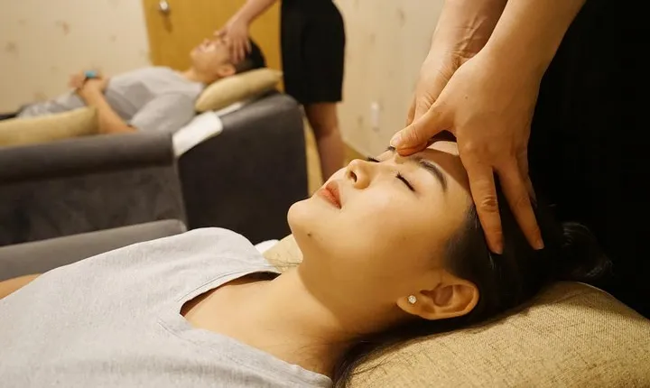 Tan Son Nhat Airport Foot & Head Neck Shoulder Massage 60 Minutes