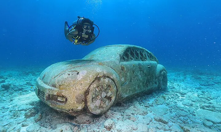 Two Tanks Scuba Diving for Beginners in Cancun