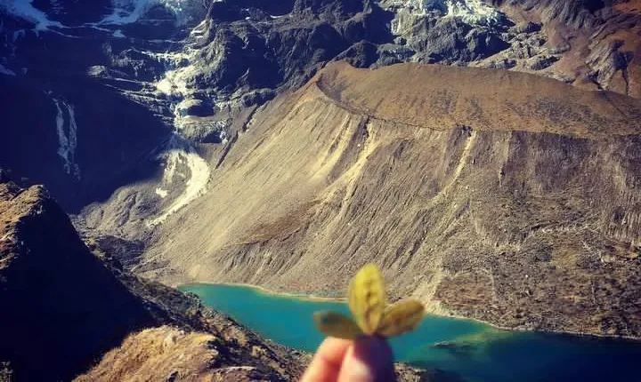 Humantay Lagoon