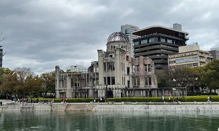 Hiroshima Peace Memorial Tour from Osaka or Kyoto