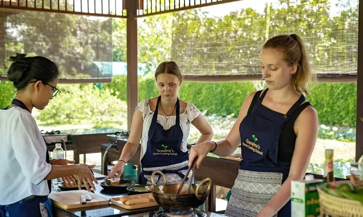 Half Day Thai Cooking Class in Organic Farm - Evening Session