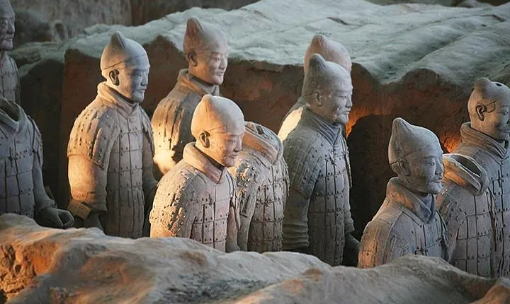 Mini Group Xian Day Tour to Terracotta Army, City Wall, Pagoda and Muslim Bazaar