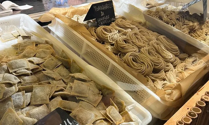 Rome E-Bike Tour: Ultimate Street Food and Market Feast