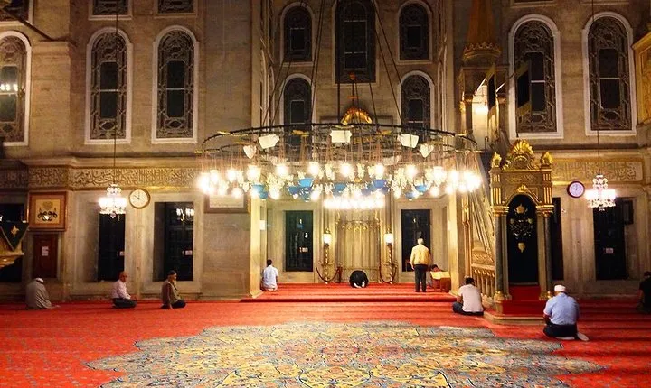 Eyup Sultan Mosque,Miniature Park & Dolphinarium;Solo;Group