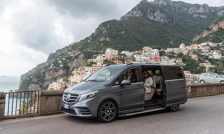 Affordable Private Luxury Limousine from Rome to Positano