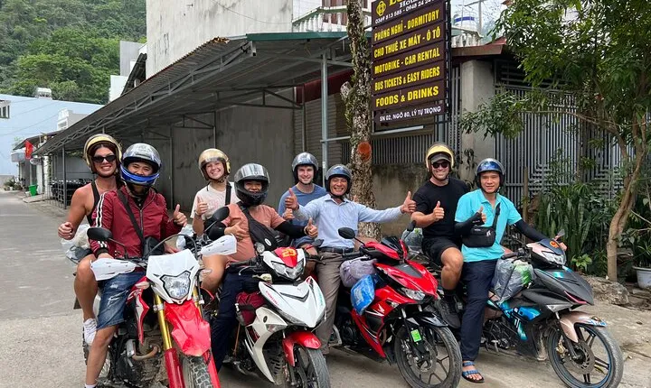 4D3N LOOP TOUR WITH EASY RIDERS 150cc (small group 5-10 Pax )
