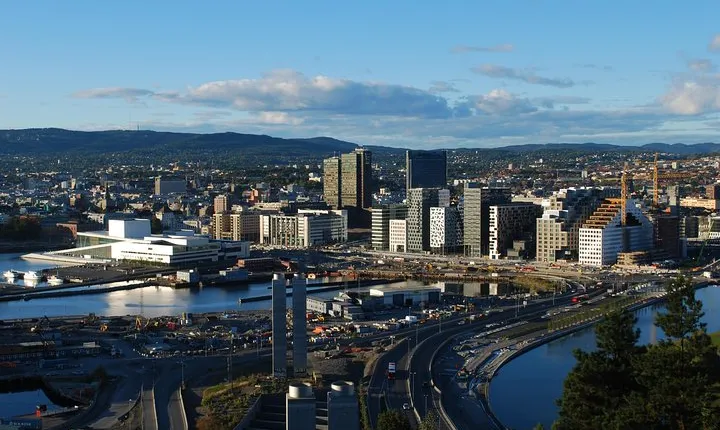 Discover Oslo: Self Guided Audio Tour