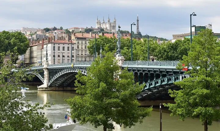 Private Direct Transfer From Monaco to Lyon