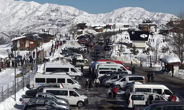 Transfer from Valle Nevado, Farellones, Colorado or La Parva ski to Santiago