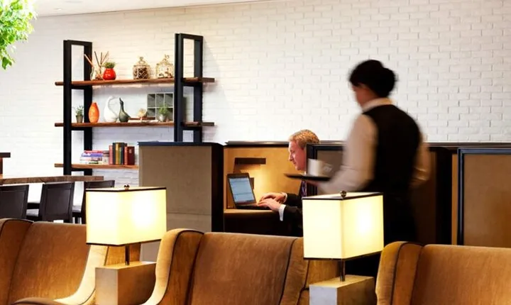 London Heathrow Airport LHR Lounge Access at T2 T4 T5