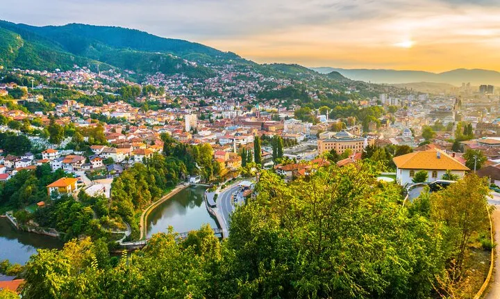 Sarejevo: Tunnel of Hope Tour with Optional Trebevic Mountain