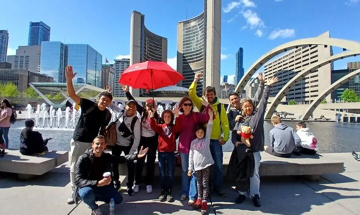 Private Toronto City Highlights 3 Hour Walking Tour