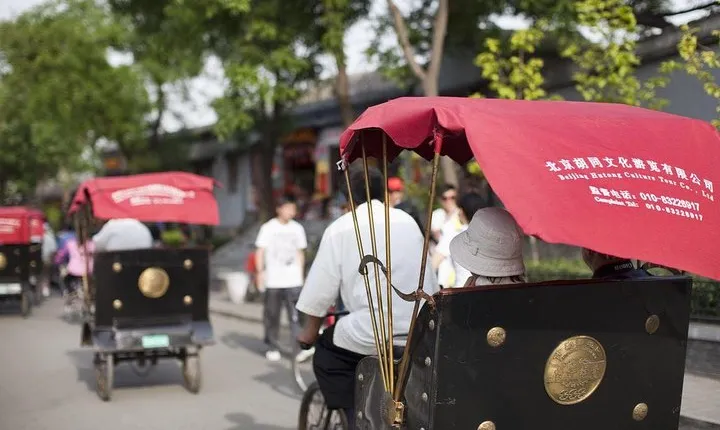 Private Beijing Tour: Mutianyu Great Wall, Drum Tower, Hutong with Rickshaw Ride