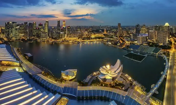 Fullday Experiencing Singapore Eat, Pray and Love