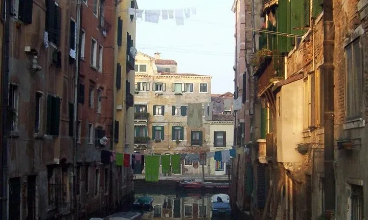 Friendinvenice Cannaregio &Jewish Heritage- private tour