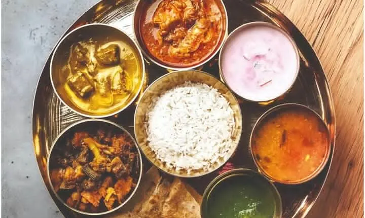 Indian Lunch Experience with Wine Tasting in Paris