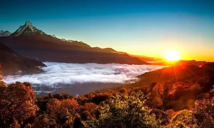 Experience the amazing Sunrise near Kathmandu