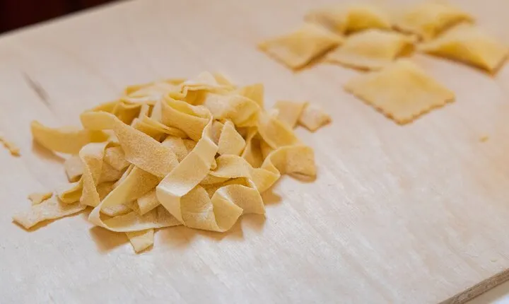 Fettuccine, Ravioli and Tiramisu Pasta Making in Rome
