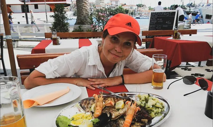 Dubrovnik Food Tour with Friendly Local Guide