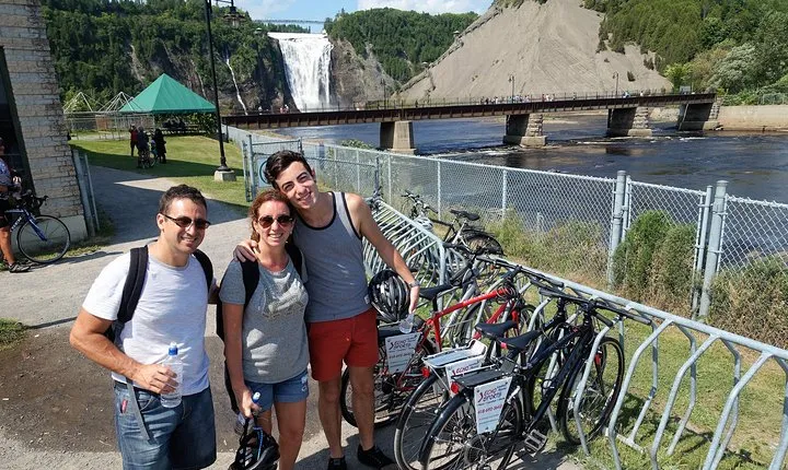 Full-Day Bike Rental in Québec City with Autoguided Itineraries