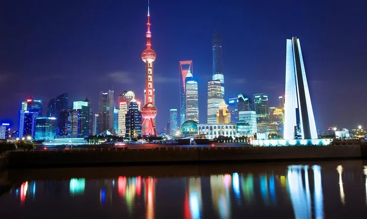 Private Full Day Tour : Shanghai Old & New Highlights