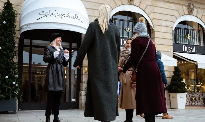 Unique Guided Walking Tour of Parisian Women in Fashion History