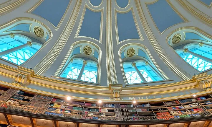 London British Museum Treasures Tour with Expert Guide