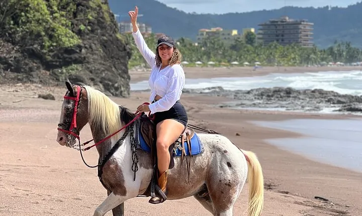 Jaco Beach Horseback Riding Tour