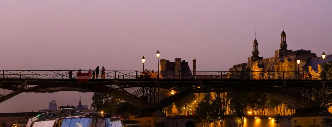 Dinner cruise on the river Seine