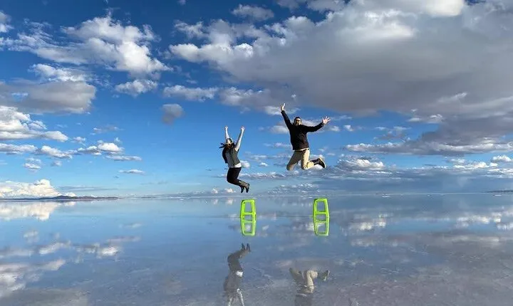 6 Hour Sunrise Tour to Salar de Uyuni with Breakfast